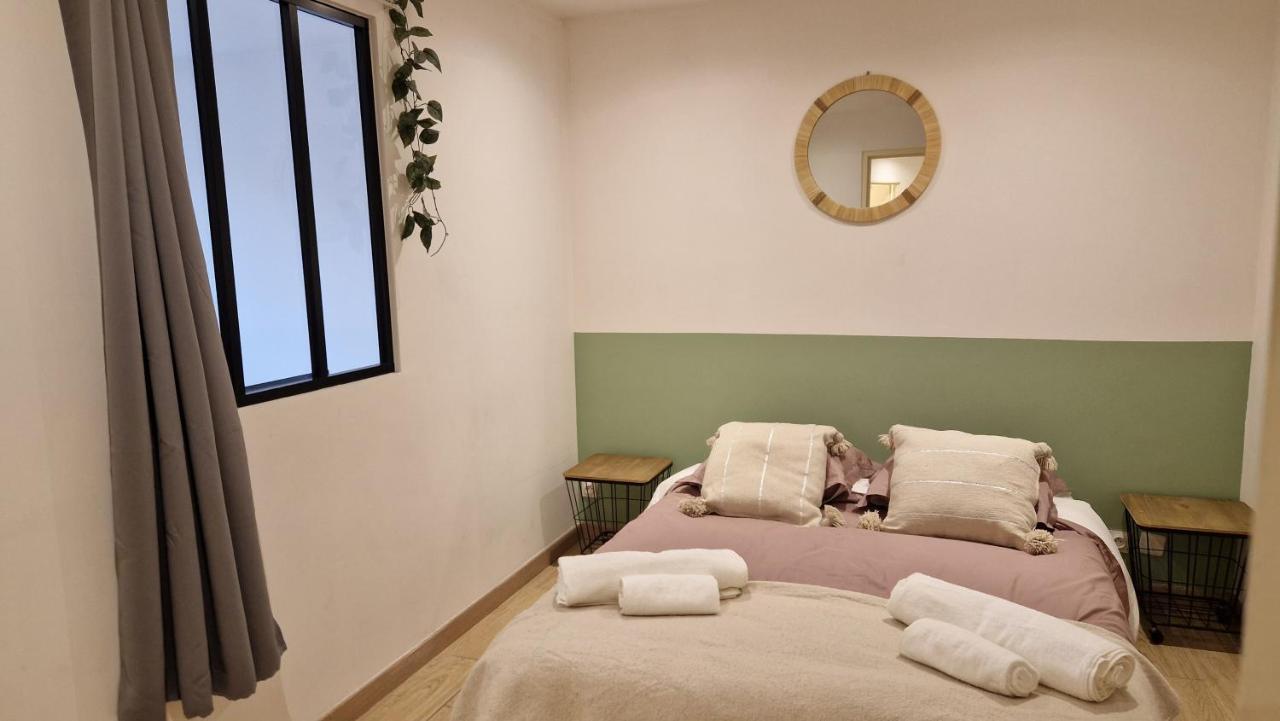 Apartment 5mn Perfumeries & Old Town, Free Small Parking *